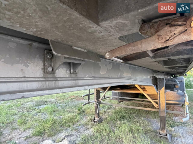 Трейлор TCS 2001 у Рівному на Automoto.ua Сірий Трейлор TCS, об'ємом двигуна 0 л та пробігом 120 тис. км за 15500 $, фото 16 на Automoto.ua