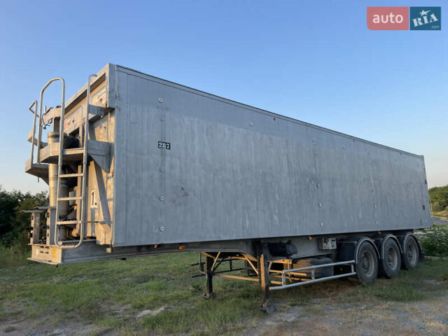 Трейлор TCS 2001 у Рівному на Automoto.ua Сірий Трейлор TCS, об'ємом двигуна 0 л та пробігом 120 тис. км за 15500 $, фото 1 на Automoto.ua