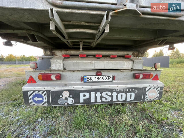 Трейлор TCS 2001 у Рівному на Automoto.ua Сірий Трейлор TCS, об'ємом двигуна 0 л та пробігом 120 тис. км за 15500 $, фото 10 на Automoto.ua