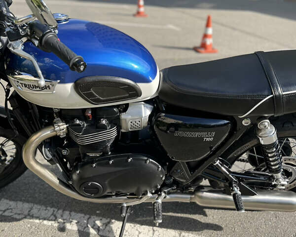 Черный Триумф Бонневиль, объемом двигателя 0.9 л и пробегом 1 тыс. км за 10900 $, фото 15 на Automoto.ua