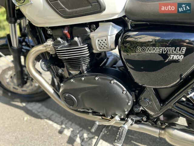 Черный Триумф Бонневиль, объемом двигателя 0.9 л и пробегом 1 тыс. км за 10900 $, фото 45 на Automoto.ua