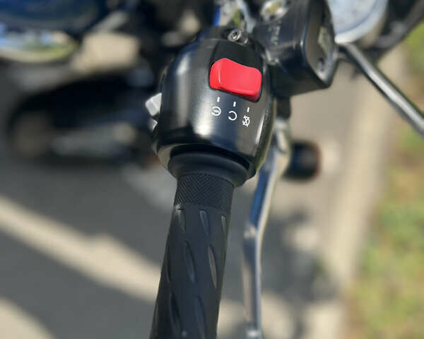 Черный Триумф Бонневиль, объемом двигателя 0.9 л и пробегом 1 тыс. км за 10900 $, фото 29 на Automoto.ua