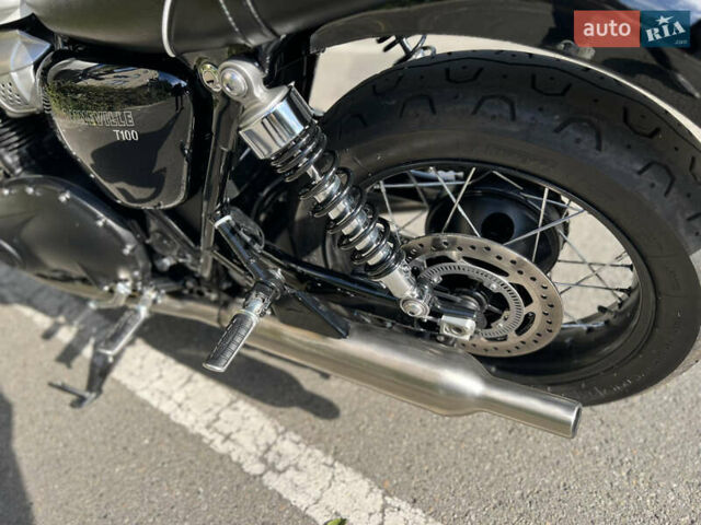 Черный Триумф Бонневиль, объемом двигателя 0.9 л и пробегом 1 тыс. км за 10900 $, фото 42 на Automoto.ua