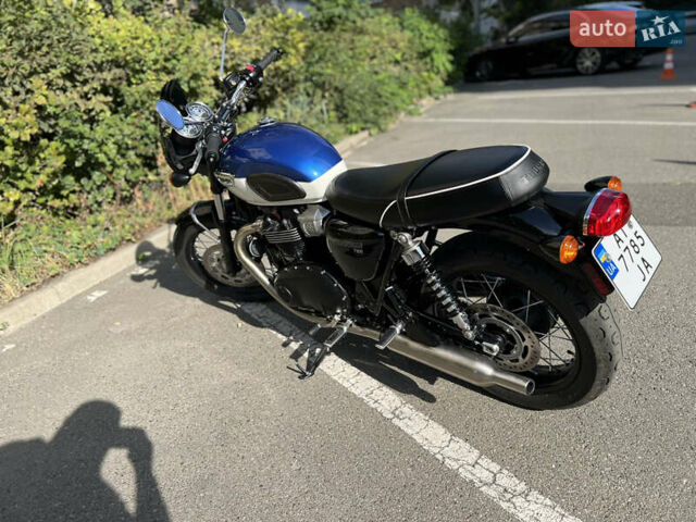 Черный Триумф Бонневиль, объемом двигателя 0.9 л и пробегом 1 тыс. км за 10900 $, фото 6 на Automoto.ua