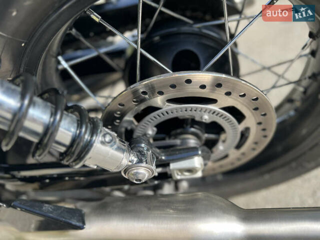 Черный Триумф Бонневиль, объемом двигателя 0.9 л и пробегом 1 тыс. км за 10900 $, фото 47 на Automoto.ua