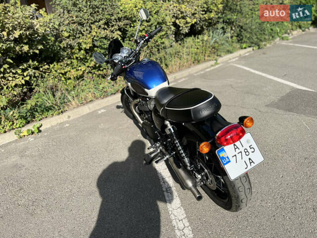 Черный Триумф Бонневиль, объемом двигателя 0.9 л и пробегом 1 тыс. км за 10900 $, фото 5 на Automoto.ua