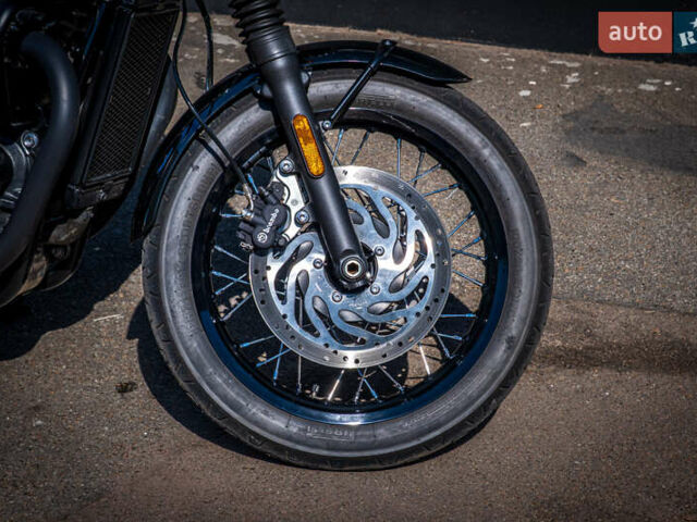 Черный Триумф Бонневиль, объемом двигателя 1.2 л и пробегом 9 тыс. км за 15500 $, фото 20 на Automoto.ua