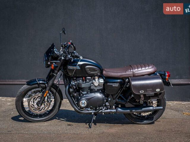 Черный Триумф Бонневиль, объемом двигателя 1.2 л и пробегом 9 тыс. км за 15500 $, фото 1 на Automoto.ua