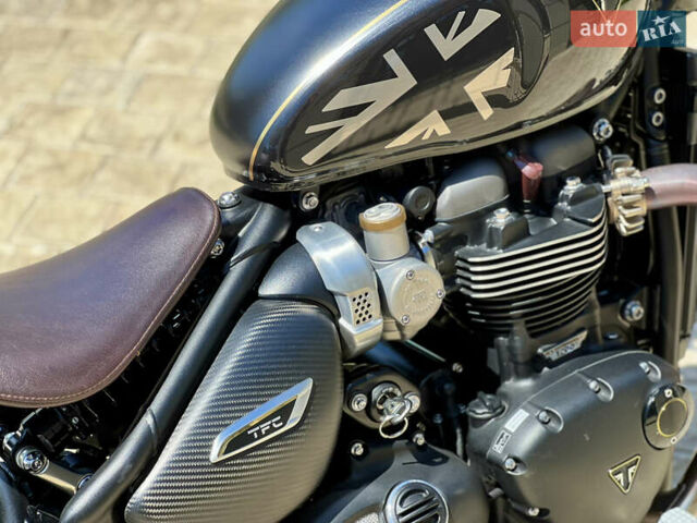 Чорний Тріумф Бонневіль, об'ємом двигуна 1.2 л та пробігом 3 тис. км за 27900 $, фото 22 на Automoto.ua