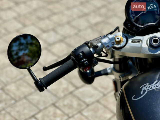Чорний Тріумф Бонневіль, об'ємом двигуна 1.2 л та пробігом 3 тис. км за 27900 $, фото 33 на Automoto.ua