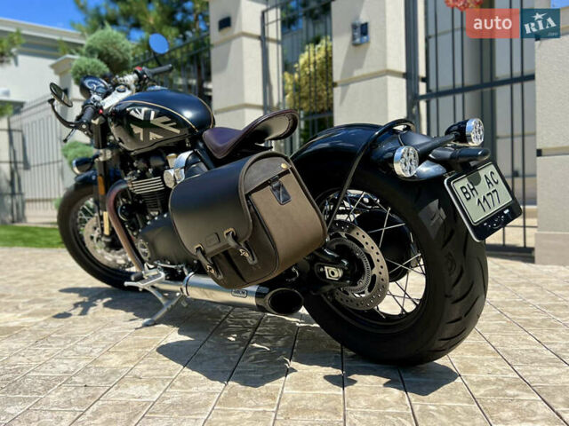 Чорний Тріумф Бонневіль, об'ємом двигуна 1.2 л та пробігом 3 тис. км за 27900 $, фото 10 на Automoto.ua