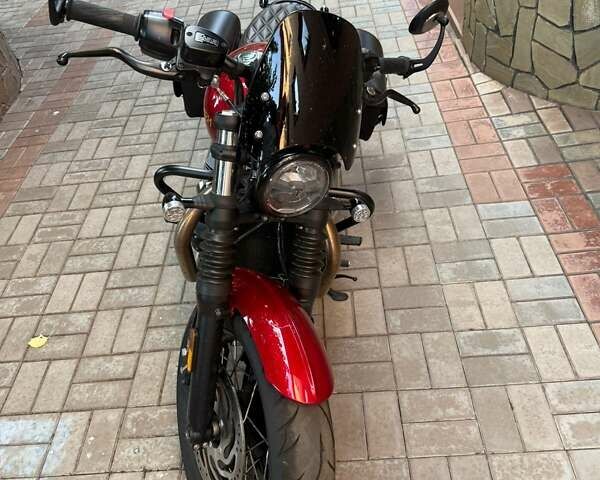 Триумф Бонневиль 2022 в Кривом Роге на Automoto.ua Красный Триумф Бонневиль, объемом двигателя 1.2 л и пробегом 6 тыс. км за 18000 $, фото 1 на Automoto.ua