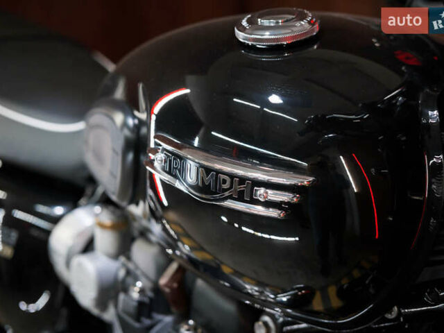 Тріумф Бонневіль 2013 у Дніпро (Дніпропетровську) на Automoto.ua Тріумф Бонневіль, об'ємом двигуна 1.2 л та пробігом 1 тис. км за 15500 $, фото 7 на Automoto.ua