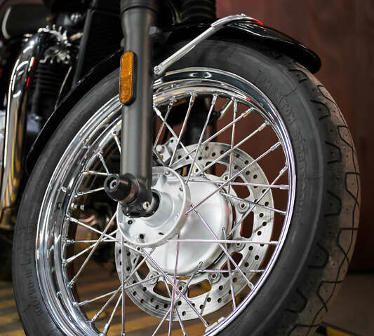 Тріумф Бонневіль 2020 у Дніпро (Дніпропетровську) на Automoto.ua Тріумф Бонневіль, об'ємом двигуна 0.9 л та пробігом 31 тис. км за 11000 $, фото 15 на Automoto.ua