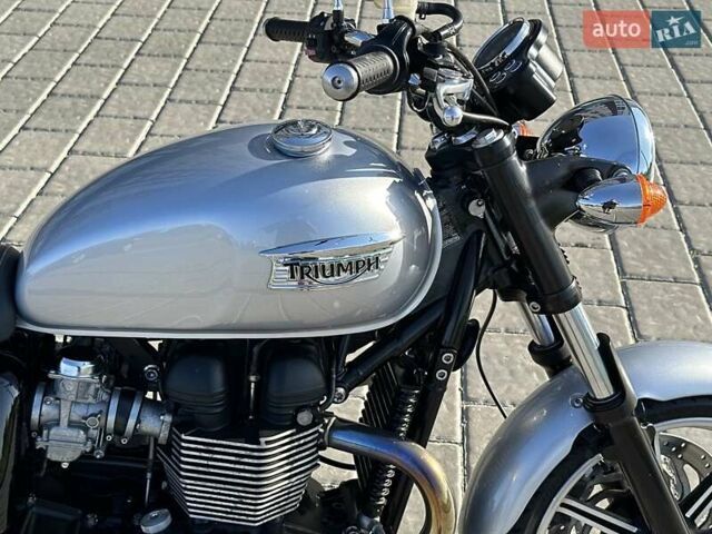 Серый Триумф Бонневиль, объемом двигателя 0.87 л и пробегом 18 тыс. км за 6300 $, фото 15 на Automoto.ua
