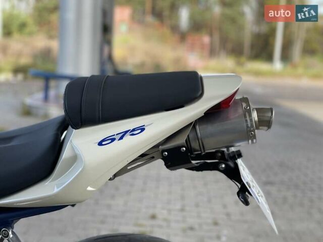 Белый Триумф Дайтона, объемом двигателя 0.68 л и пробегом 25 тыс. км за 6500 $, фото 18 на Automoto.ua