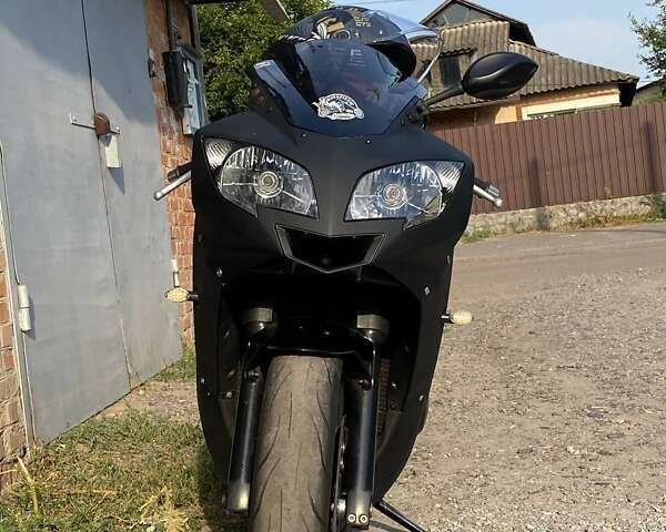 Черный Триумф Дайтона, объемом двигателя 0 л и пробегом 53 тыс. км за 4700 $, фото 6 на Automoto.ua