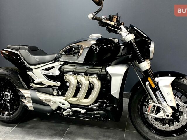 Триумф Рокет, объемом двигателя 2.5 л и пробегом 0 тыс. км за 28932 $, фото 5 на Automoto.ua