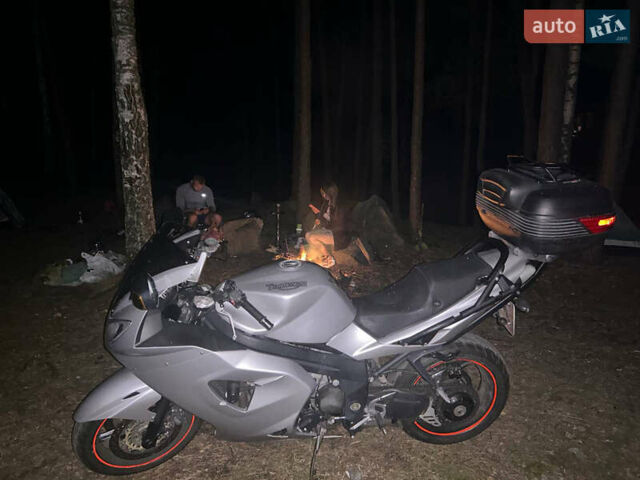 Триумф СТ 1050, объемом двигателя 1 л и пробегом 63 тыс. км за 4700 $, фото 3 на Automoto.ua