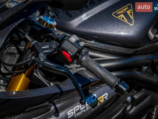 Триумф Спид Трипл, объемом двигателя 1.2 л и пробегом 0 тыс. км за 29900 $, фото 15 на Automoto.ua
