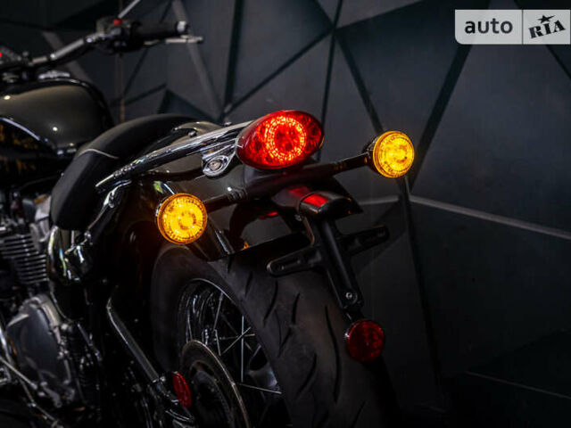 Зеленый Триумф Спидмастер, объемом двигателя 1.2 л и пробегом 5 тыс. км за 13500 $, фото 13 на Automoto.ua