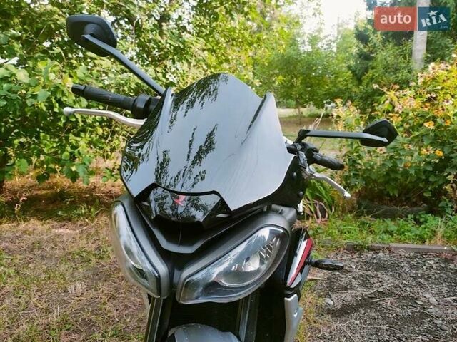Триумф Стрит Трипл, объемом двигателя 0 л и пробегом 8 тыс. км за 8999 $, фото 3 на Automoto.ua