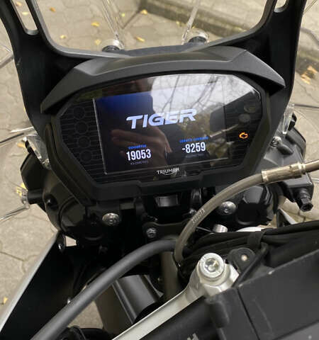 Триумф Тигр 2019 в Одессе на Automoto.ua Черный Триумф Тигр, объемом двигателя 0.8 л и пробегом 19 тыс. км за 10000 $, фото 3 на Automoto.ua