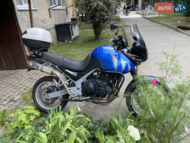 Триумф Тигр 2005 в Ивано-Франковске на Automoto.ua Триумф Тигр, объемом двигателя 1 л и пробегом 7 тыс. км за 2000 $, фото 2 на Automoto.ua