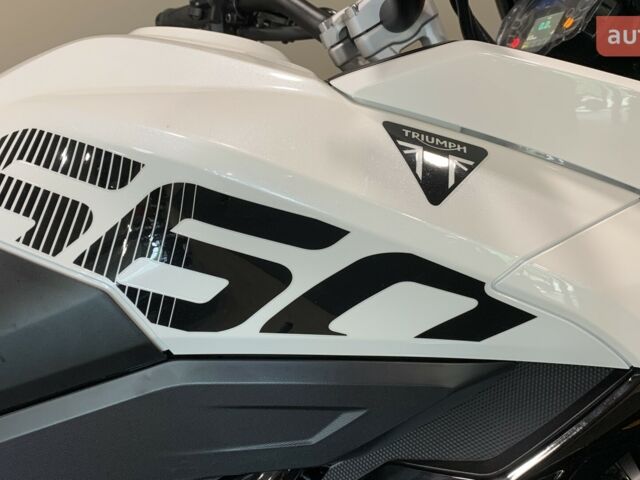 Триумф Тигр, объемом двигателя 0.66 л и пробегом 0 тыс. км за 13417 $, фото 16 на Automoto.ua