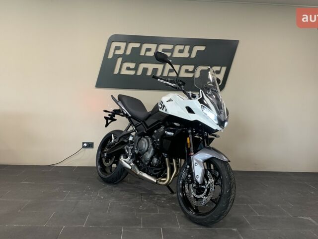 Триумф Тигр, объемом двигателя 0.66 л и пробегом 0 тыс. км за 13417 $, фото 15 на Automoto.ua