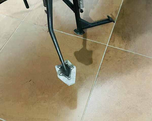 Сірий Тріумф Тігр, об'ємом двигуна 1.05 л та пробігом 40 тис. км за 8400 $, фото 27 на Automoto.ua