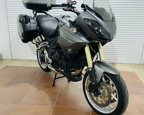 Сірий Тріумф Тігр, об'ємом двигуна 1.05 л та пробігом 40 тис. км за 8400 $, фото 24 на Automoto.ua