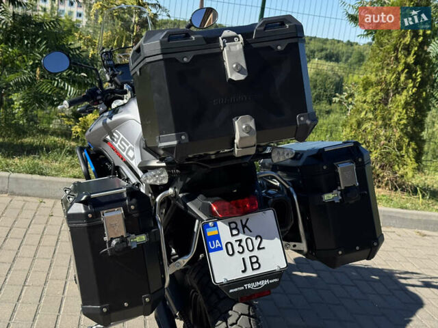 Синий Триумф Тигр, объемом двигателя 0.89 л и пробегом 22 тыс. км за 12900 $, фото 11 на Automoto.ua
