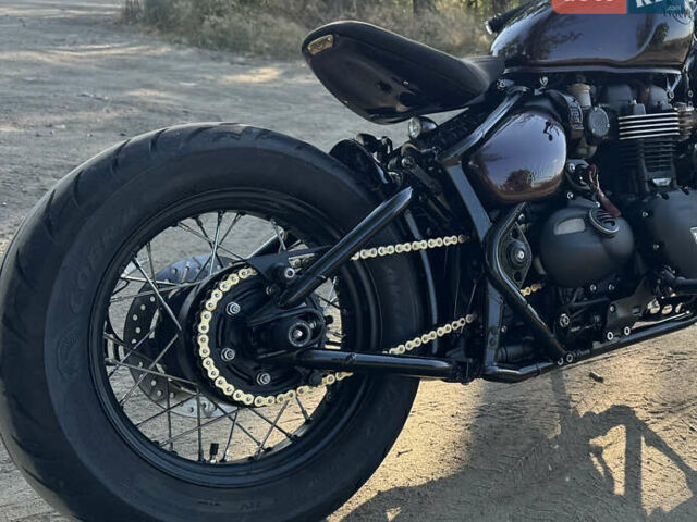 Черный Триумф Bobber, объемом двигателя 1.2 л и пробегом 5 тыс. км за 20000 $, фото 10 на Automoto.ua