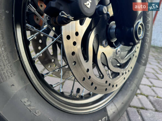 Чорний Тріумф Bobber, об'ємом двигуна 1.2 л та пробігом 1 тис. км за 20300 $, фото 19 на Automoto.ua