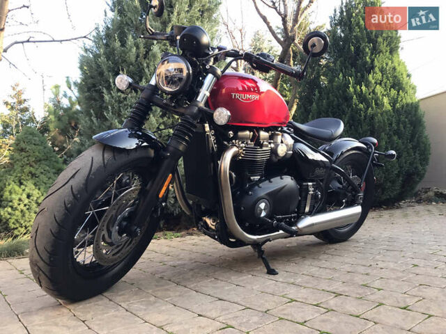 Червоний Тріумф Bobber, об'ємом двигуна 0 л та пробігом 8 тис. км за 15500 $, фото 2 на Automoto.ua
