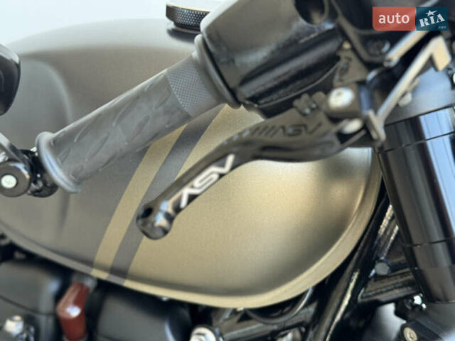 Тріумф Bobber, об'ємом двигуна 1.2 л та пробігом 2 тис. км за 18900 $, фото 19 на Automoto.ua