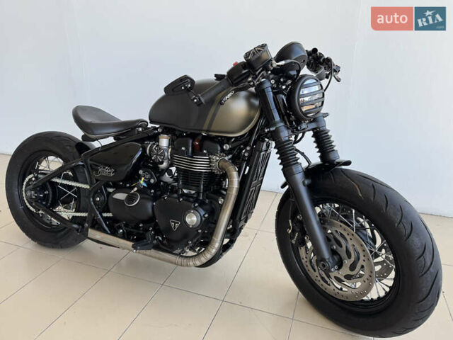 Тріумф Bobber, об'ємом двигуна 1.2 л та пробігом 2 тис. км за 18900 $, фото 3 на Automoto.ua