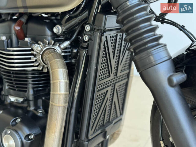 Тріумф Bobber, об'ємом двигуна 1.2 л та пробігом 2 тис. км за 18900 $, фото 21 на Automoto.ua