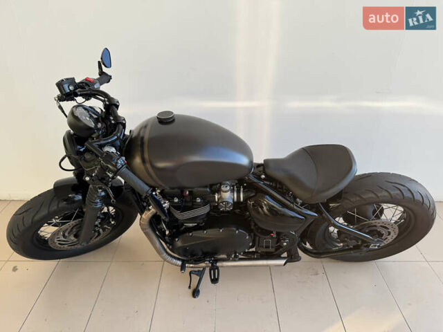Тріумф Bobber, об'ємом двигуна 1.2 л та пробігом 2 тис. км за 18900 $, фото 10 на Automoto.ua