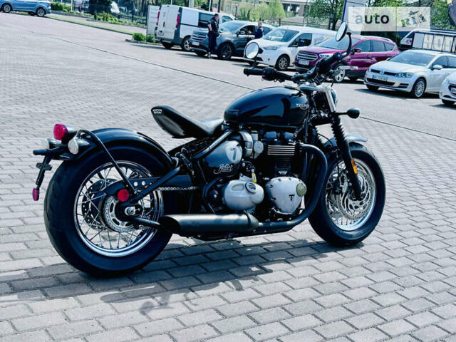 Триумф Bobber, объемом двигателя 1.2 л и пробегом 2 тыс. км за 15999 $, фото 1 на Automoto.ua