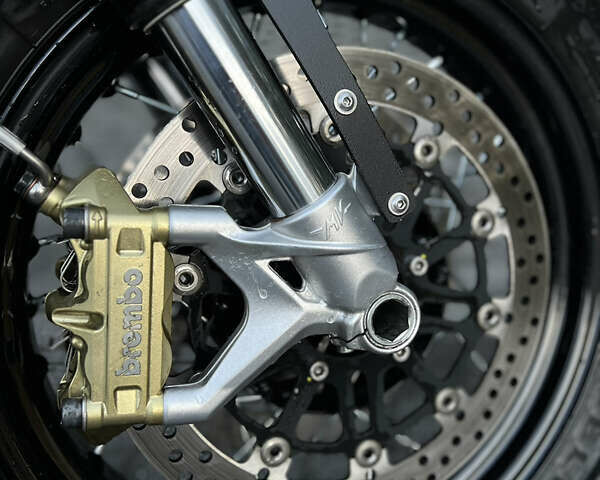 Триумф Bobber, объемом двигателя 1.2 л и пробегом 1 тыс. км за 17500 $, фото 5 на Automoto.ua