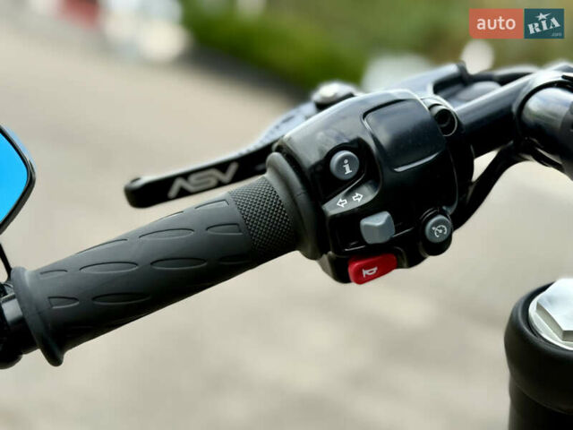 Триумф Bobber, объемом двигателя 1.2 л и пробегом 3 тыс. км за 16500 $, фото 14 на Automoto.ua