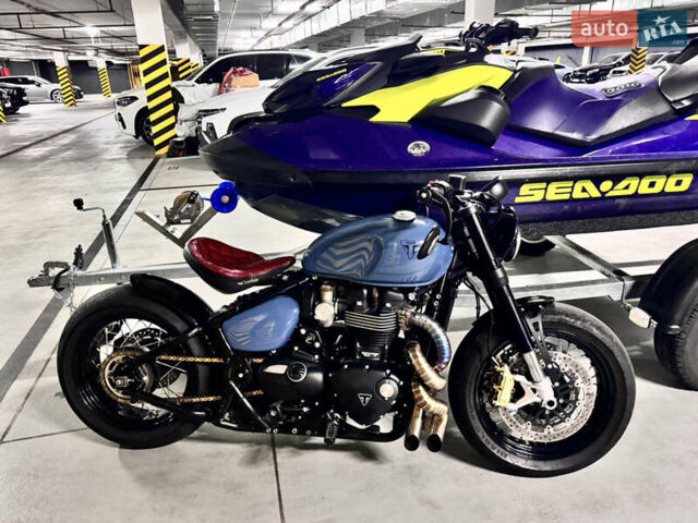 Триумф Bobber, объемом двигателя 1.2 л и пробегом 1 тыс. км за 17500 $, фото 9 на Automoto.ua