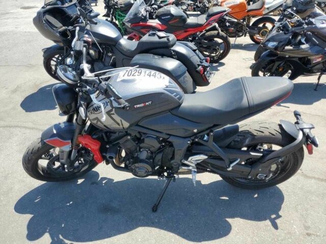 Триумф Другая, объемом двигателя 0.66 л и пробегом 0 тыс. км за 8400 $, фото 1 на Automoto.ua