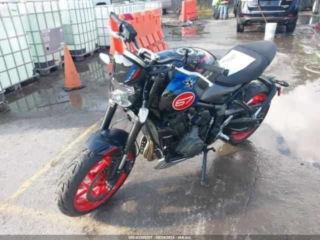 Триумф Другая, объемом двигателя 0.66 л и пробегом 0 тыс. км за 3500 $, фото 1 на Automoto.ua