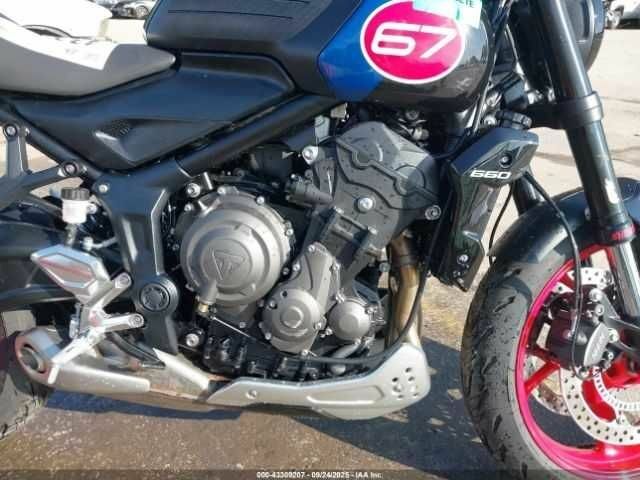 Триумф Другая, объемом двигателя 0.66 л и пробегом 0 тыс. км за 3500 $, фото 6 на Automoto.ua