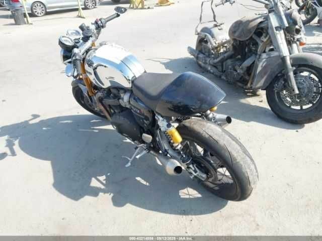 Триумф Другая, объемом двигателя 1.2 л и пробегом 0 тыс. км за 3500 $, фото 2 на Automoto.ua