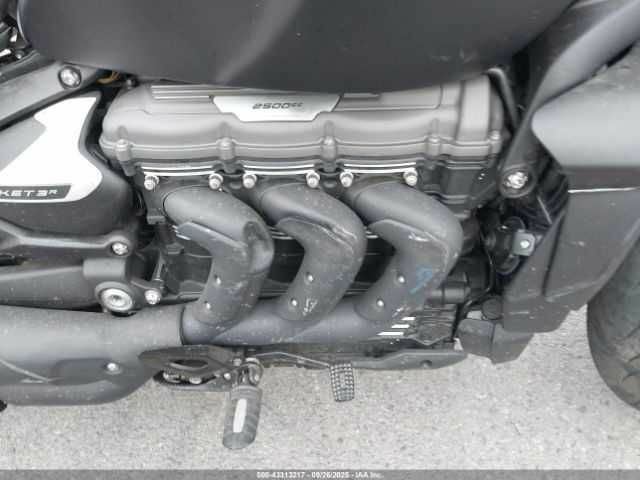 Триумф Другая, объемом двигателя 2.5 л и пробегом 0 тыс. км за 9000 $, фото 7 на Automoto.ua