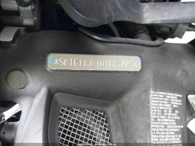 Триумф Другая, объемом двигателя 2.5 л и пробегом 0 тыс. км за 9000 $, фото 9 на Automoto.ua